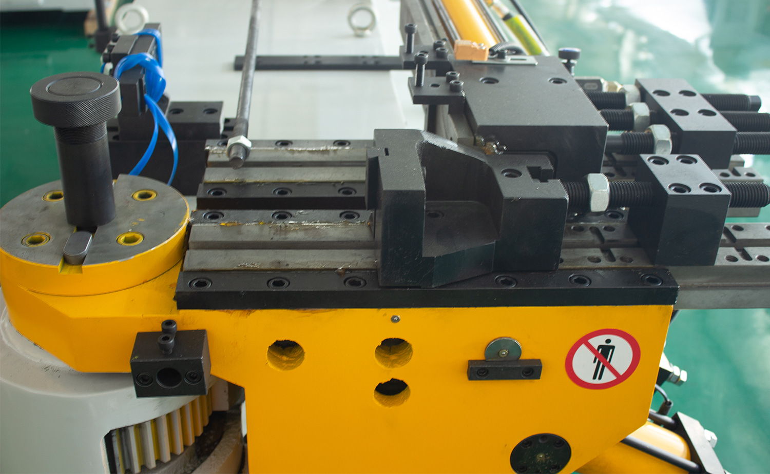 NC S Series Mandrel Tube Hydraulica Bender cum Securus Programma Profecti