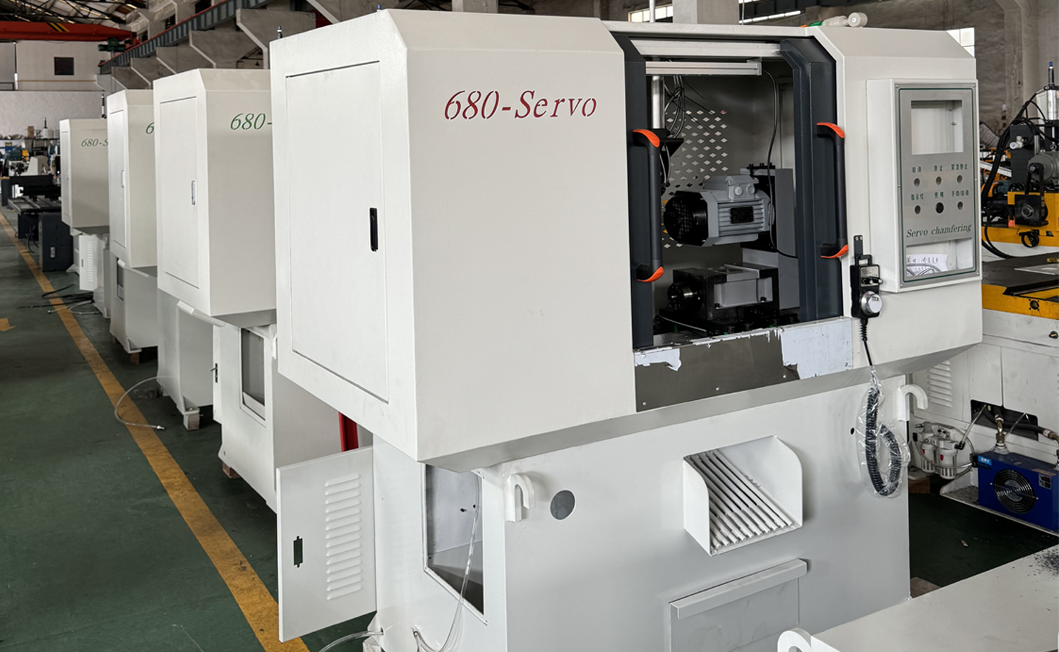 DEF680CNC Series Fast Volo Servo Duplex Caput Tube Chamfering Machina