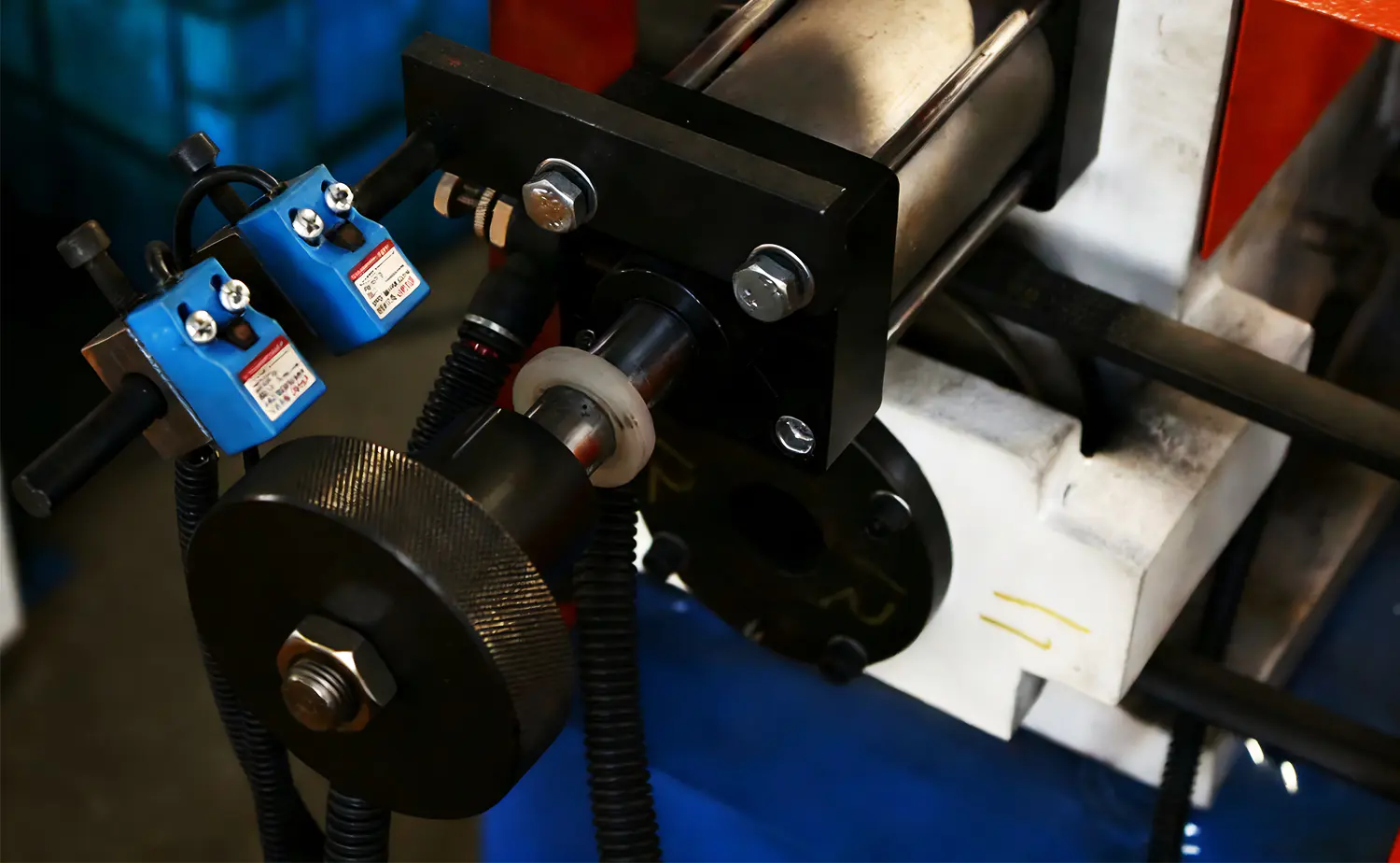 EF AC Series High Precision Single Head tube Chamfering Machine