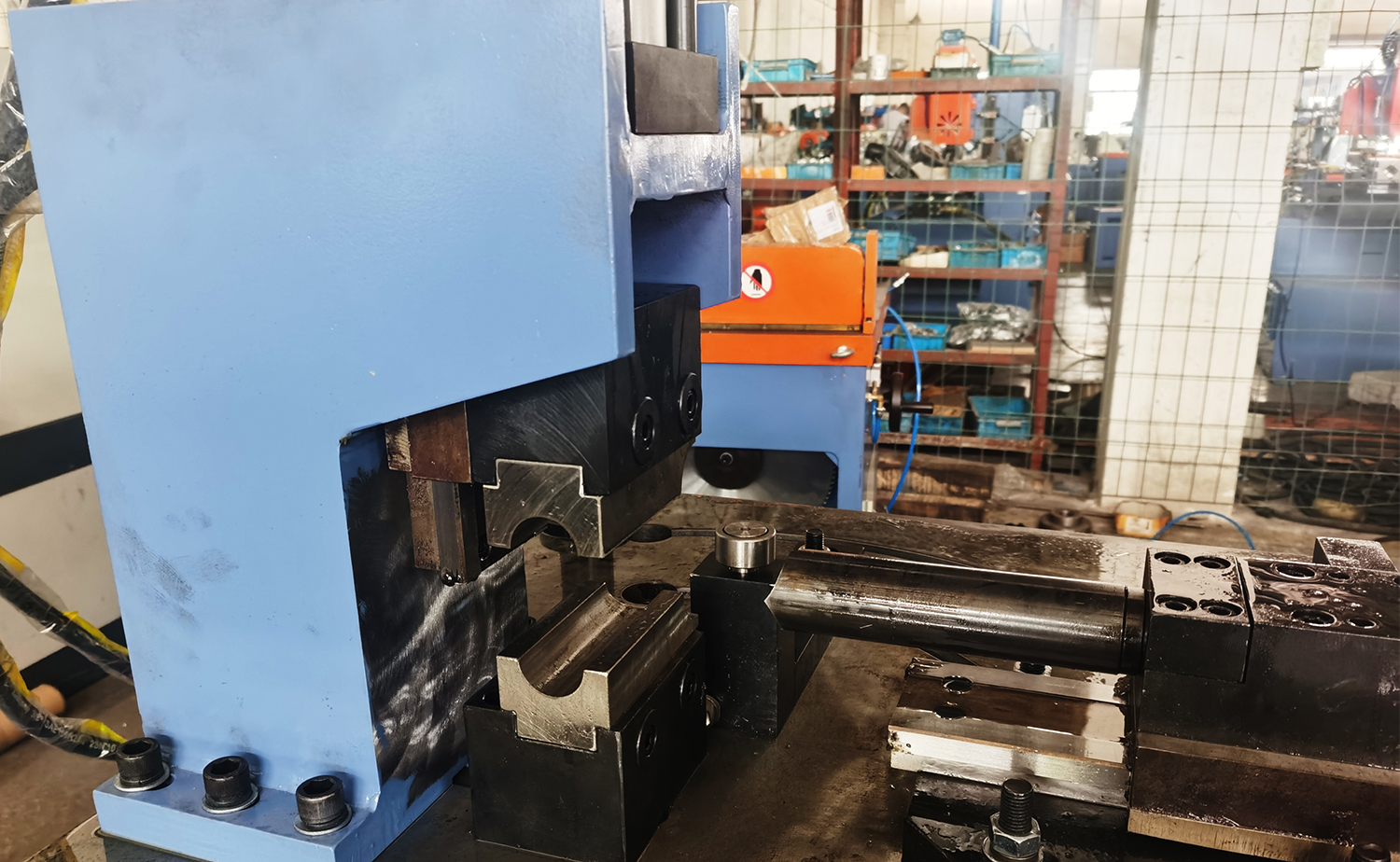 CH50 Tube Notching Machina