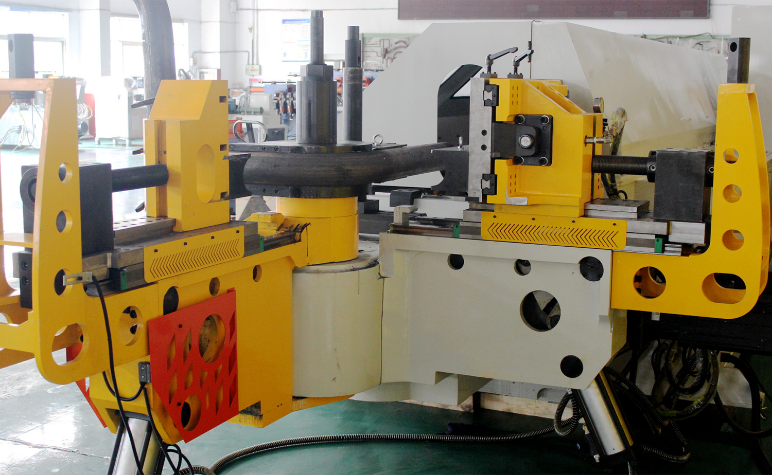 CNC M Series Automatic Multi-Radius Tube Machina