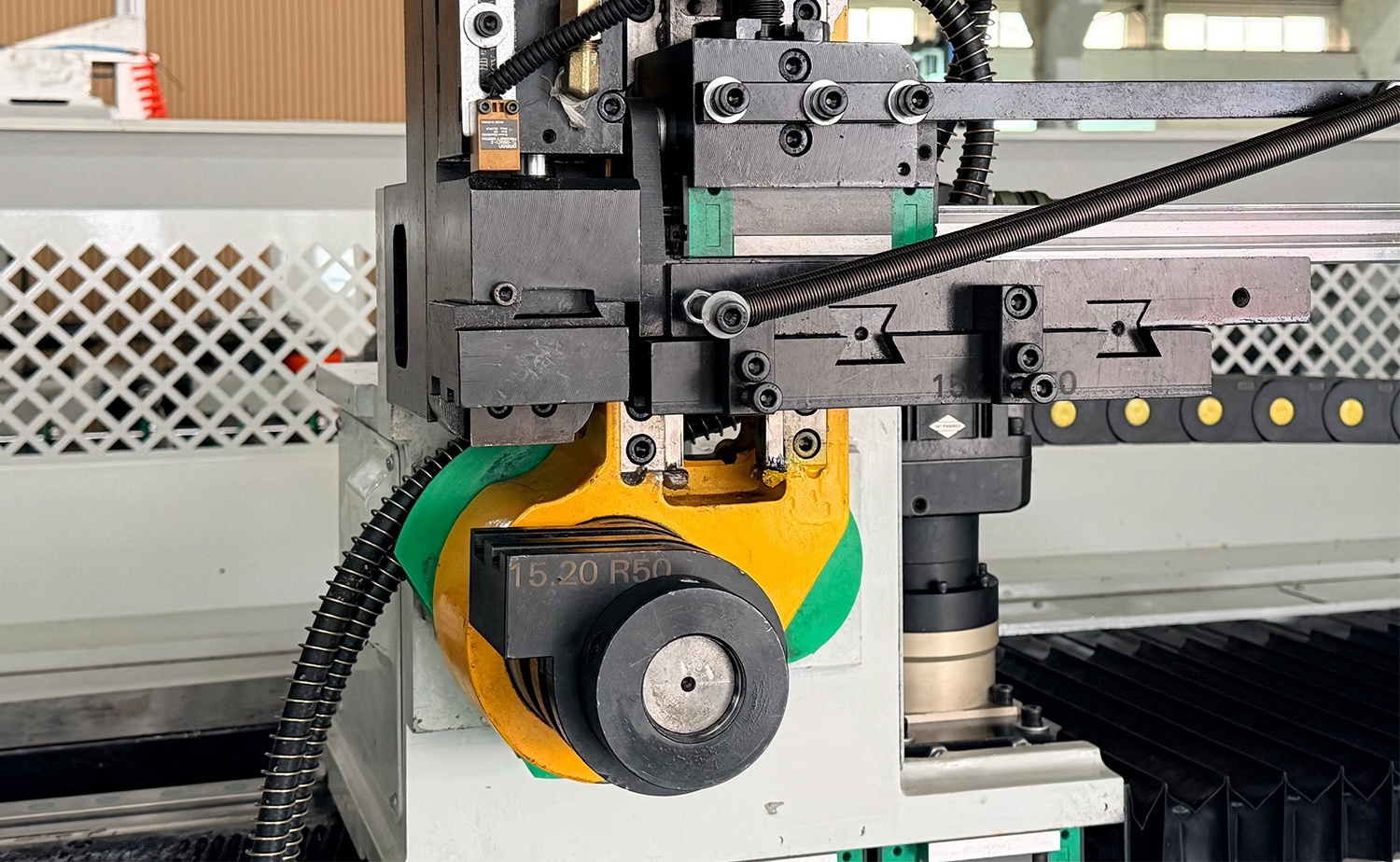 DB CNC Duplex Caput Tube Inflexio Machina DB CNC Duplex Caput Tube Inflexio Machina